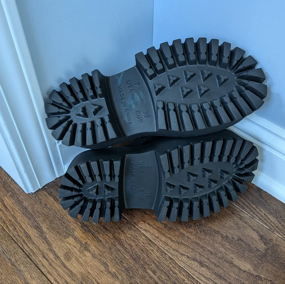 Jeffrey Campbell Black Platform Clog Mules - Picture 6 of 8